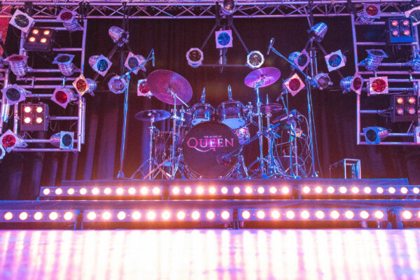The Music of Queen mit Valentin L. Findling | Musik-Dinner-Show - Image 7