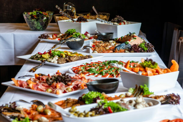Buffet Schloss Heidelberg Tanz in den Mai