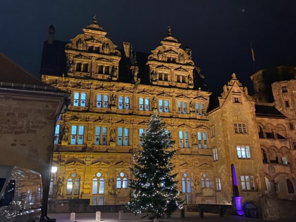 Queen at the Castle Christmas Show Heidelberger Schloss Martin Scharff