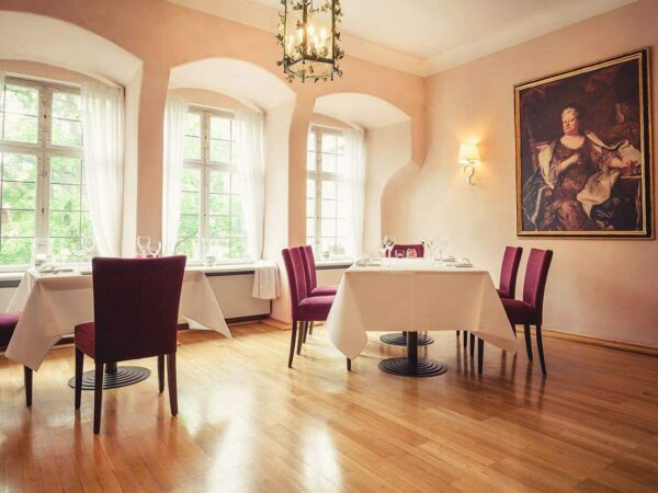 Romantisches Candle-Light-Dinner in der Schlossweinstube  21. & 22. Februar - Image 6
